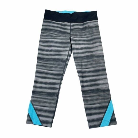 UA All Season Gear Fitted Studio Take A Chance - Picture 2 of 9